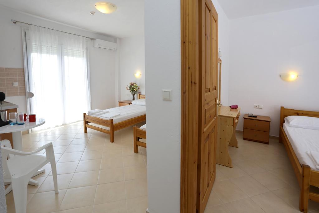 Studios Evrika Skála Marión Pokoj fotografie